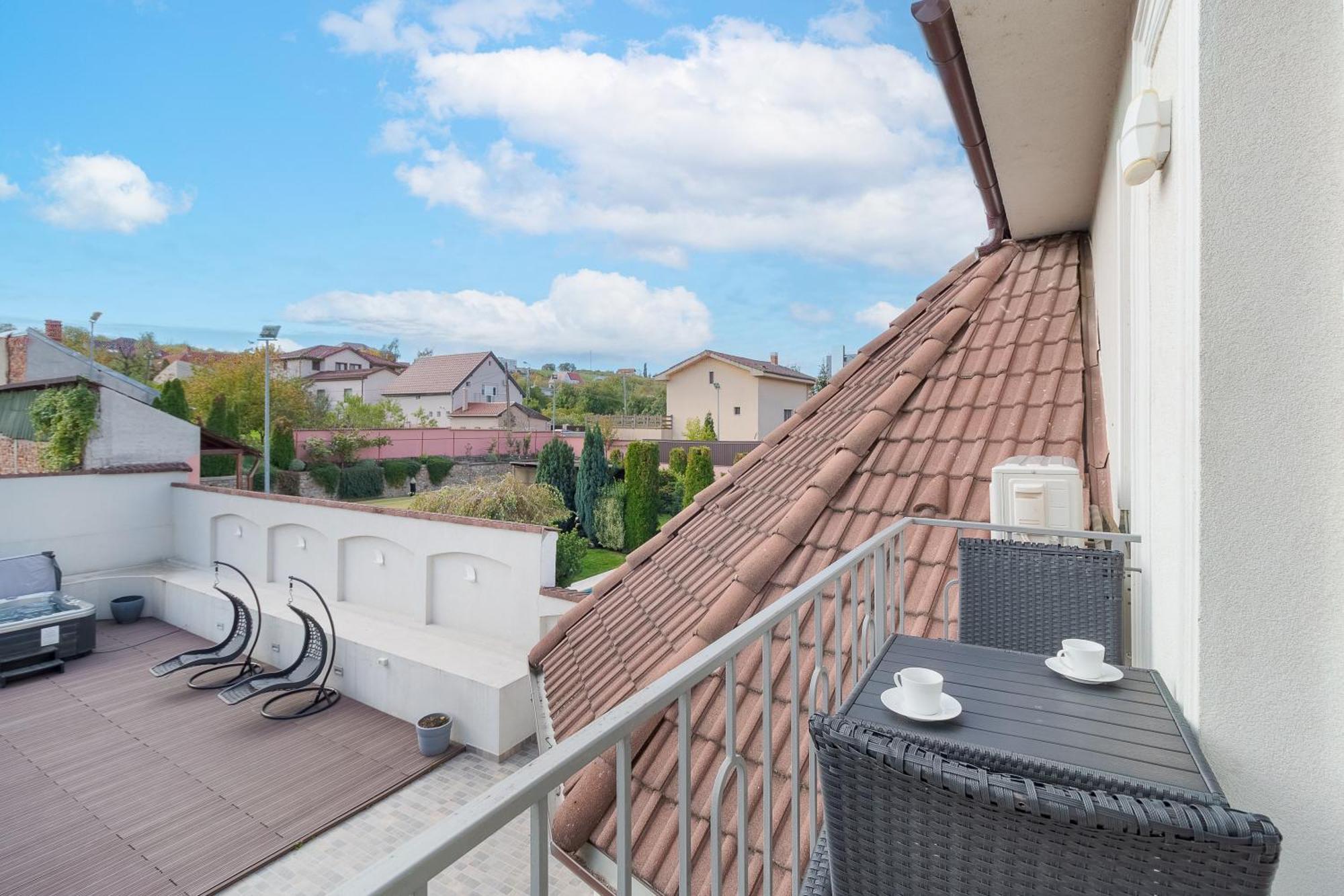 Dozsa Residence Oradea Værelse billede