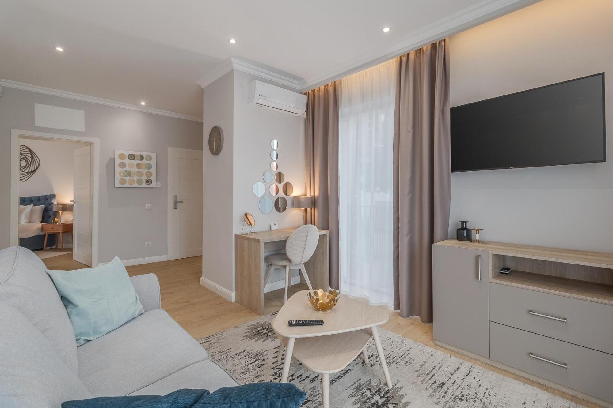 Dozsa Residence Oradea Eksteriør billede